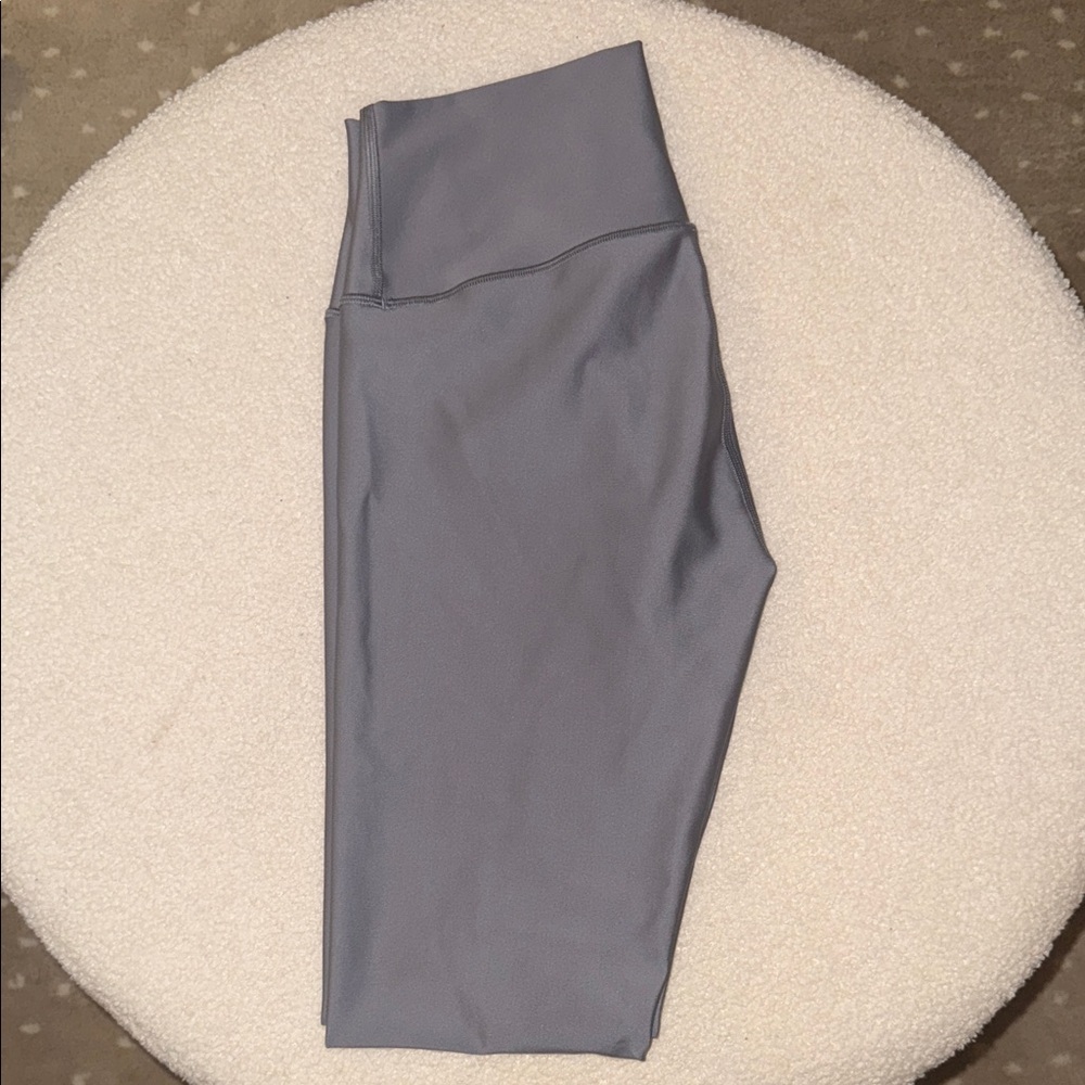 ALO Yoga Light Gray Leggings